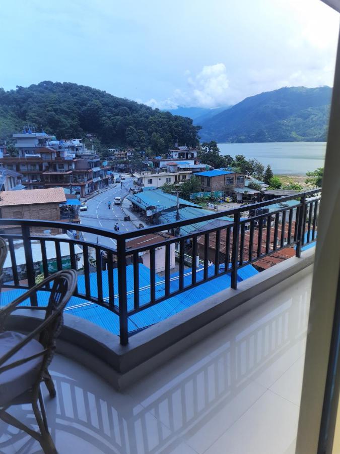 The Eagle Zone Hotel Pokhara Bagian luar foto